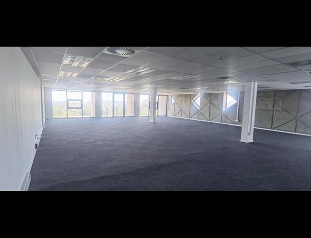 BUSINESS PROPERTY TO RENT IN LYNNWOOD GLEN